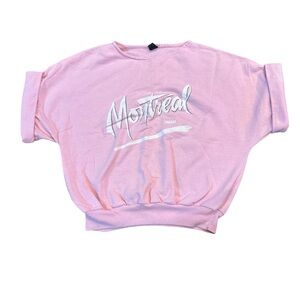 Pink vintage Montreal Canada Graphic Sweatshirt tee